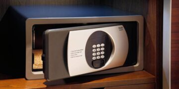 Top 10 Cửa Hàng Bán Két Sắt Khách Sạn Giá Rẻ Ở Việt Nam