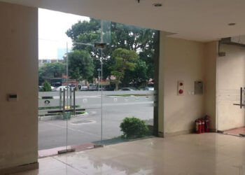 cửa kính cường lực Cần Thơ