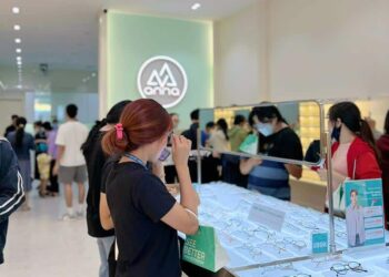 Top 11 Cửa Hàng Cắt Kính Cận Đà Nẵng Chuẩn Y Khoa, Giá Tốt