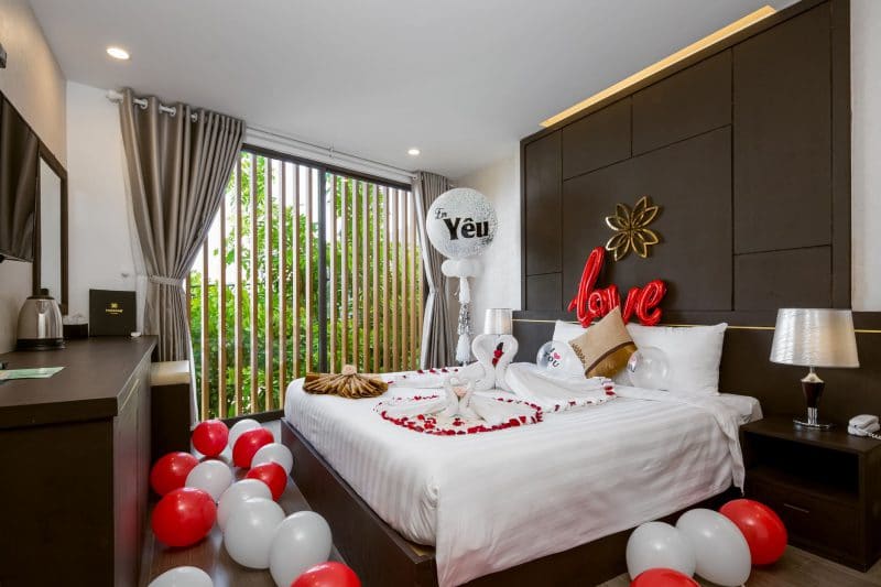 khách sạn tình yêu Đà Nẵng