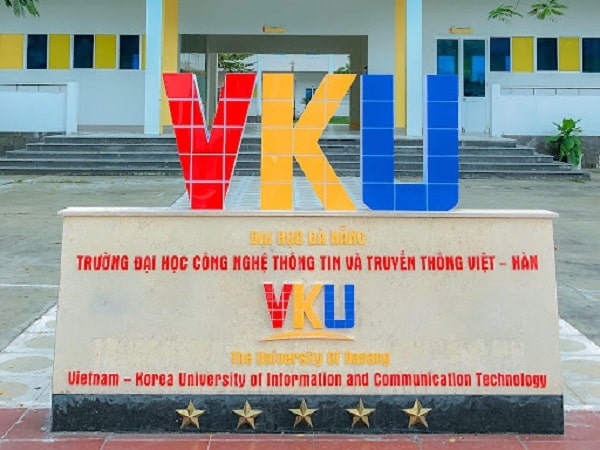 Đại Học Công Nghệ Thông Tin Và Truyền Thông Việt - Hàn