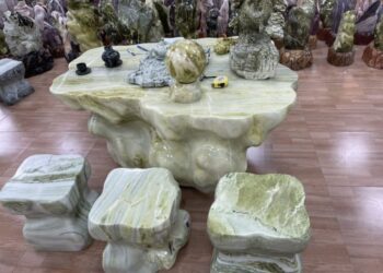 Khám Phá Top 7 Đơn Vị Cung Cấp Ghế Đá Đà Nẵng Chất Lượng