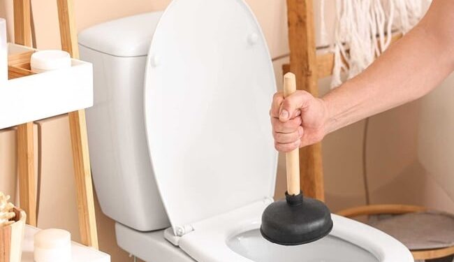 Xử lý bồn cầu