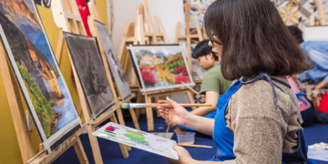 lớp học vẽ cho người lớn ở Đà Nẵng