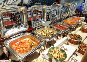 Nhà Hàng 5 Sao Đà Nẵng