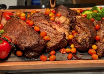 Thịt Bò Wagyu Cao Cấp Tại Khách Sạn Đà Nẵng Mikazuki