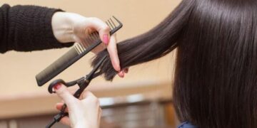 Đánh giá công nghệ chọn lịch cắt tóc của Ngày Cắt Tóc