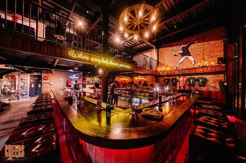 Cheers Pub & Dining