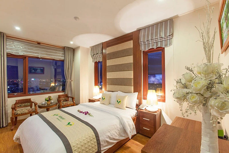 Khách Sạn Moonlight Suites