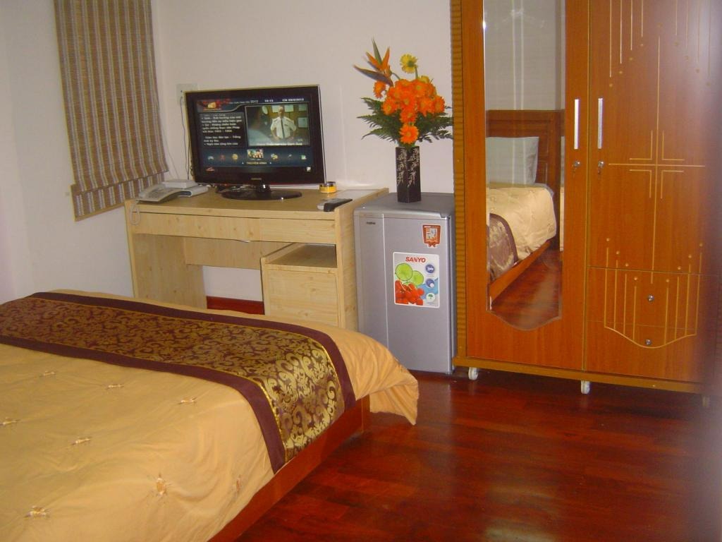 Khách Sạn Núi Đá (The Marble Mountain Hotel)