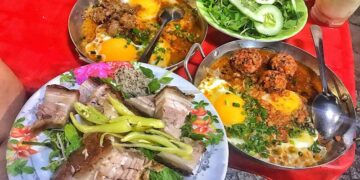 Bánh Mì Cô Thông