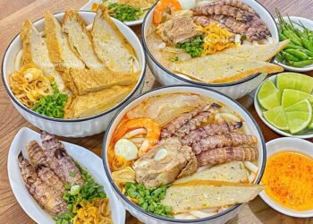 bánh canh tôm tít Đà Nẵng