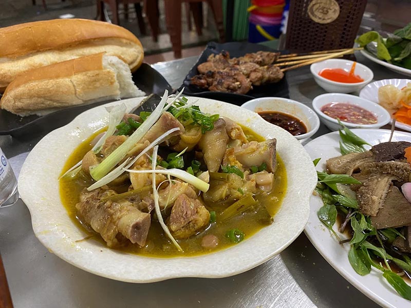 Quán Sinh - Đặc Sản Phá Lấu