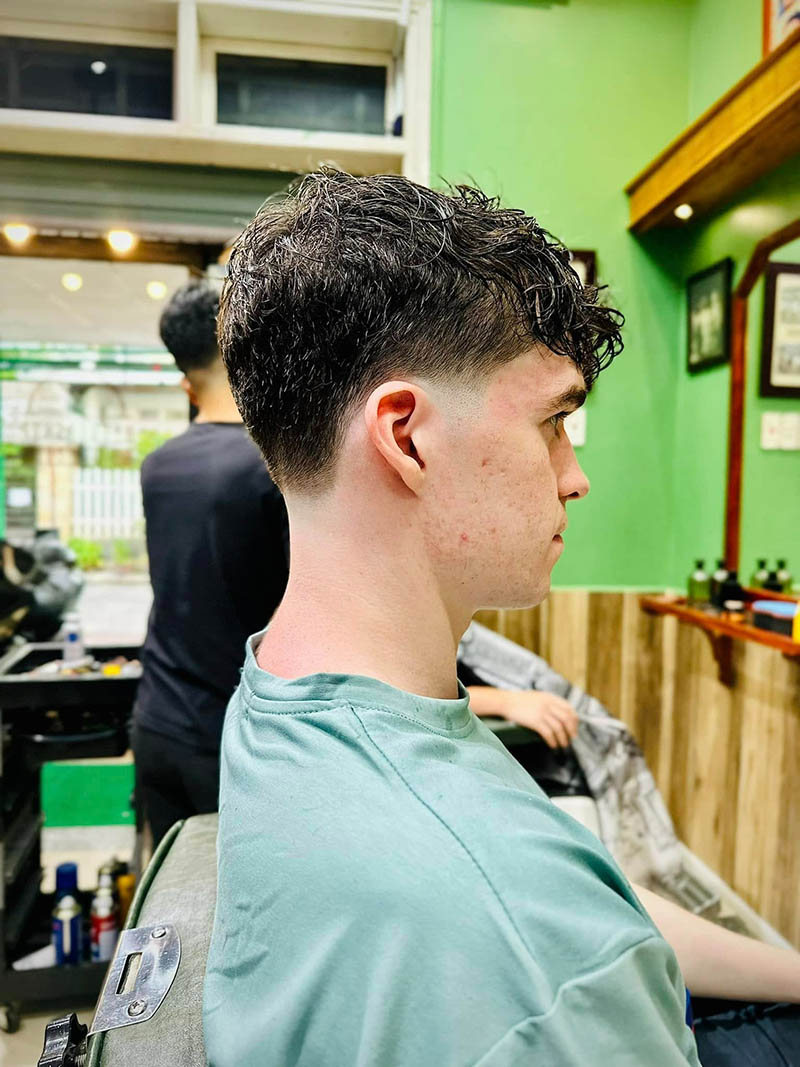 Huy Bùi Barber Shop