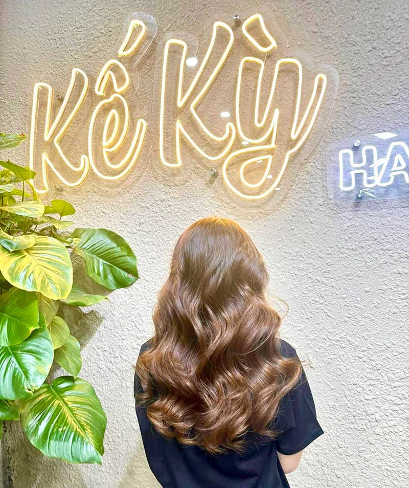 salon tóc nữ Hội An
