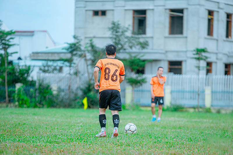 sân bóng đá Hội An
