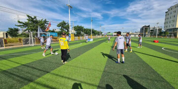 Sân Bóng Đá Diên Hồng Stadium