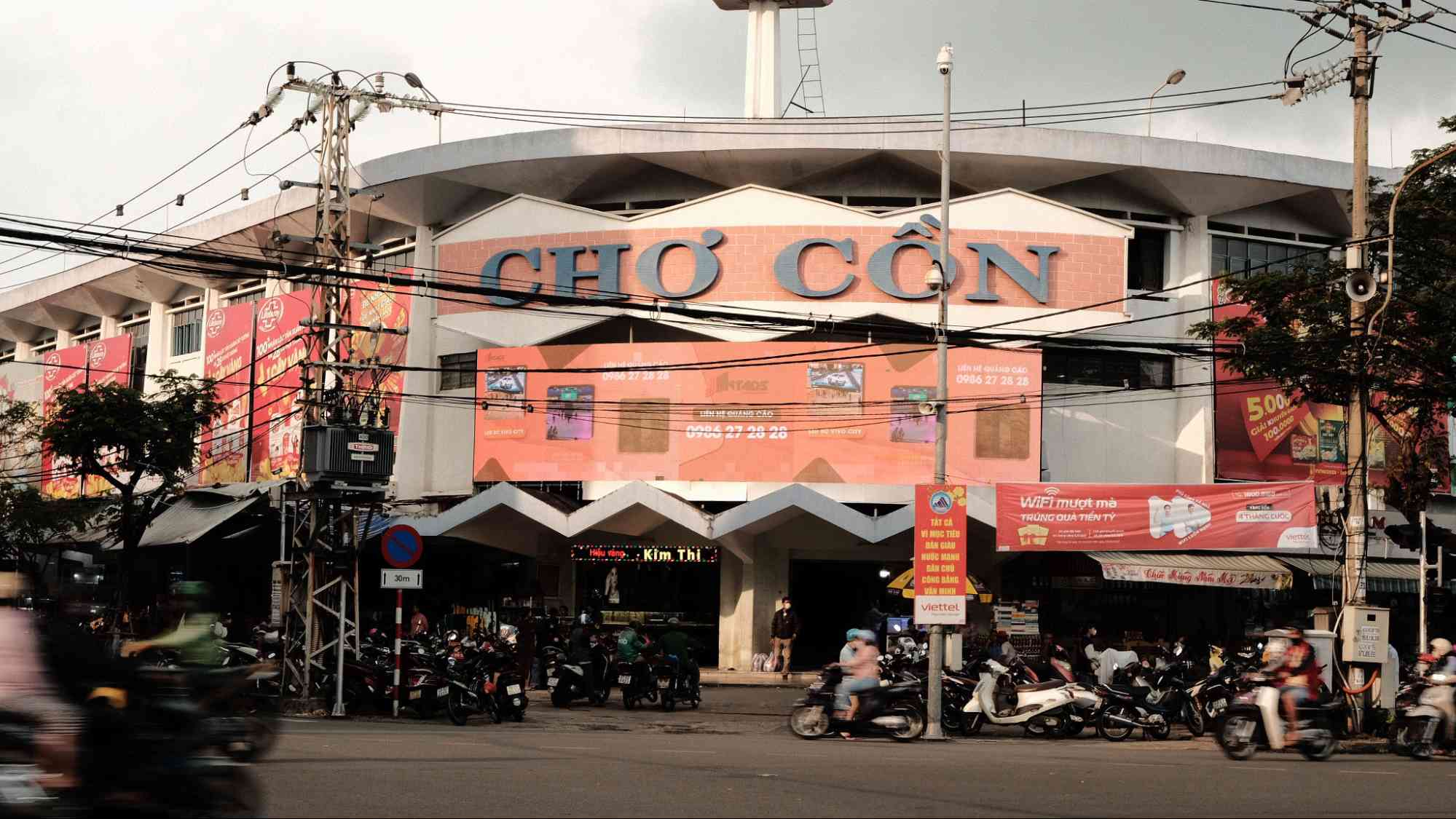 mua quà lưu niệm đà nẵng